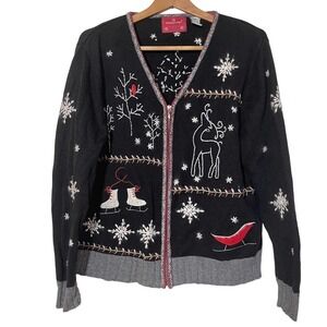 Vintage Christmas Sweater Holiday Lodge Size Large Deer Snowflakes Ice Skates